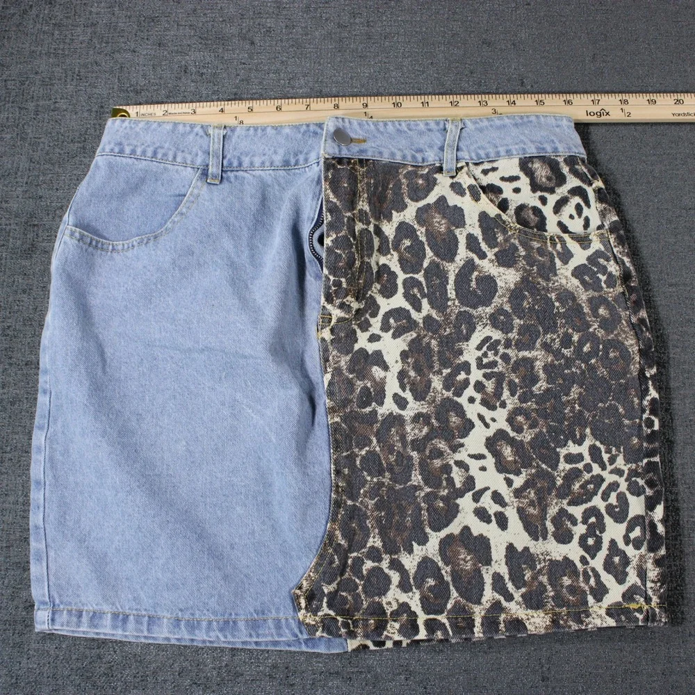 Arkling Womens XL Denim Mini Skirt Two Tone Leopard Print Blue‎ Light Wash Split
